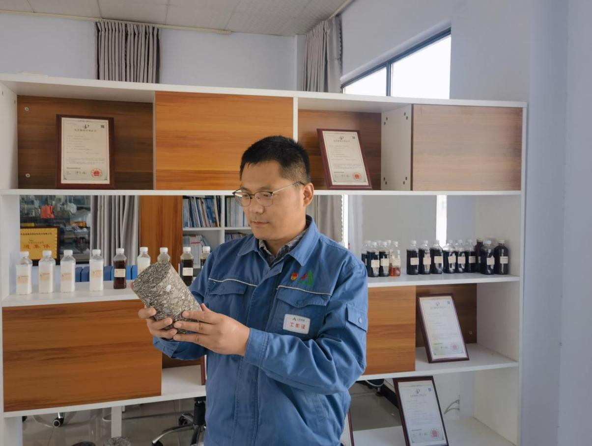 香港澳六宝典资料大全