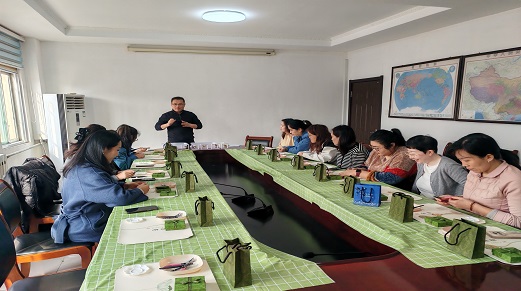 香港澳六宝典资料大全